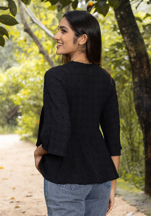 VINNIE V NECK BLACK BLOUSE 