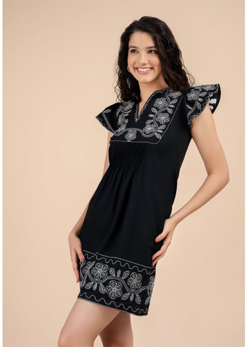 BERRY PRINTUCKED EMB DRESS 