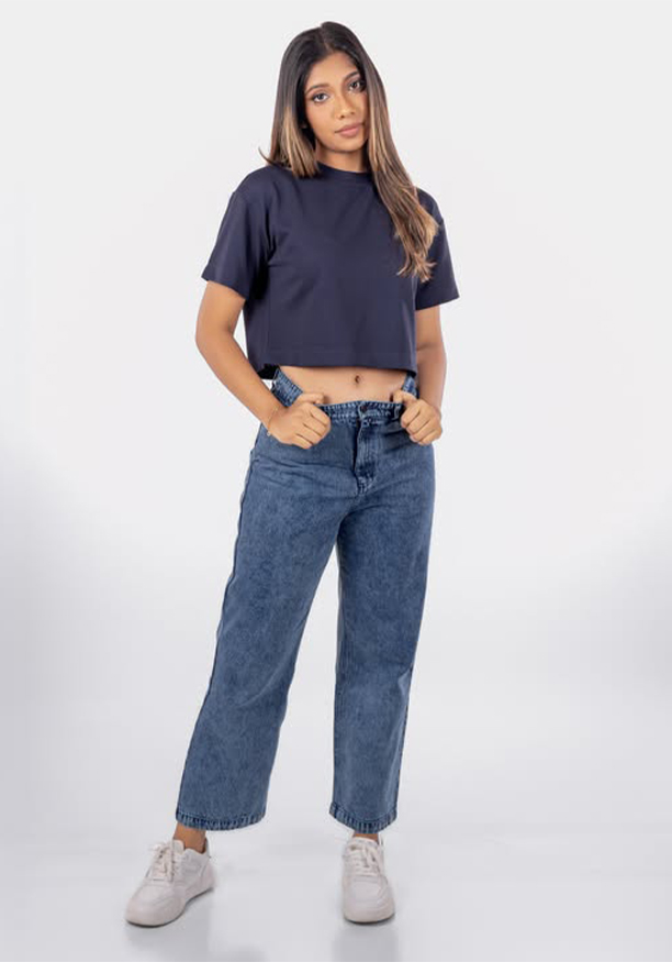 BRILLIE BLUE CROP TEE