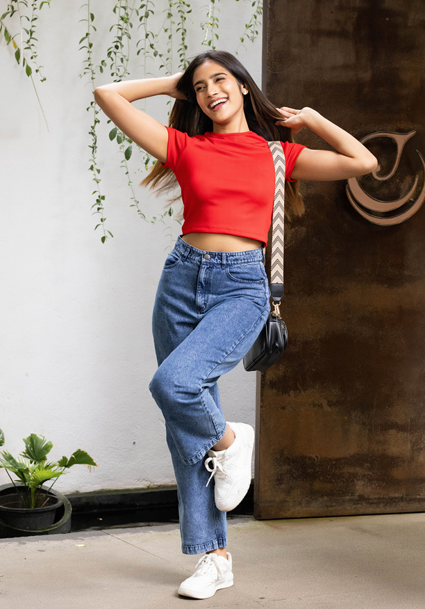 CLAUDIA RED CROP T SHIRT