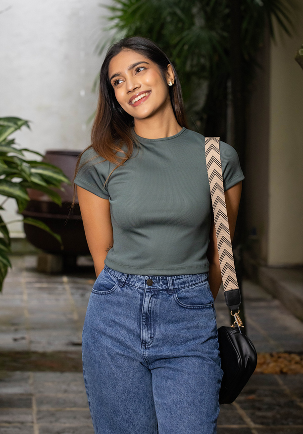 CLAUDIA CROP KAKI GREEN T SHIRT