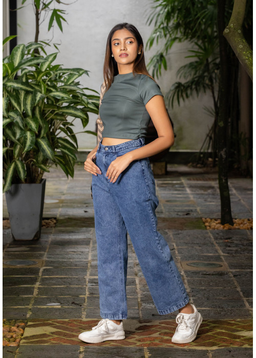 CLAUDIA CROP KAKI GREEN T SHIRT